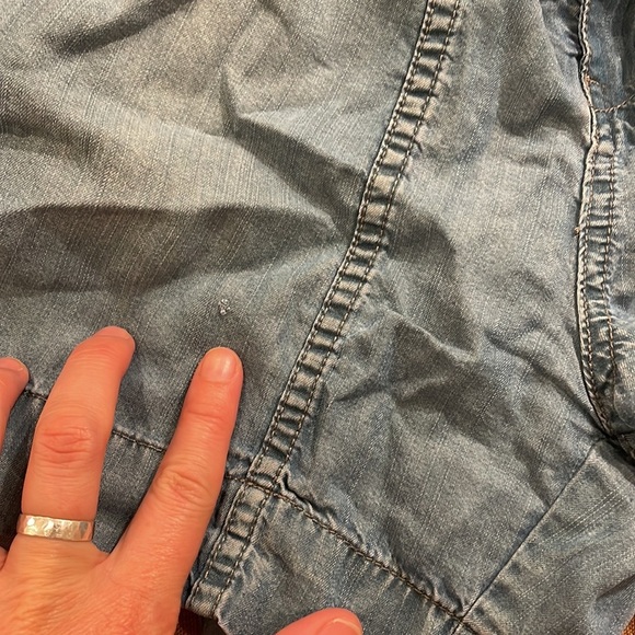 Closed paper bag lyocell high-rise pocketed shorts - Picture 6 of 7